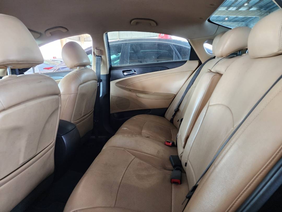 2013 HYUNDAI SONATA — 182326 Miles — Lot 46649394 — Main - Marhaba Auctions Used Cars - Image 6