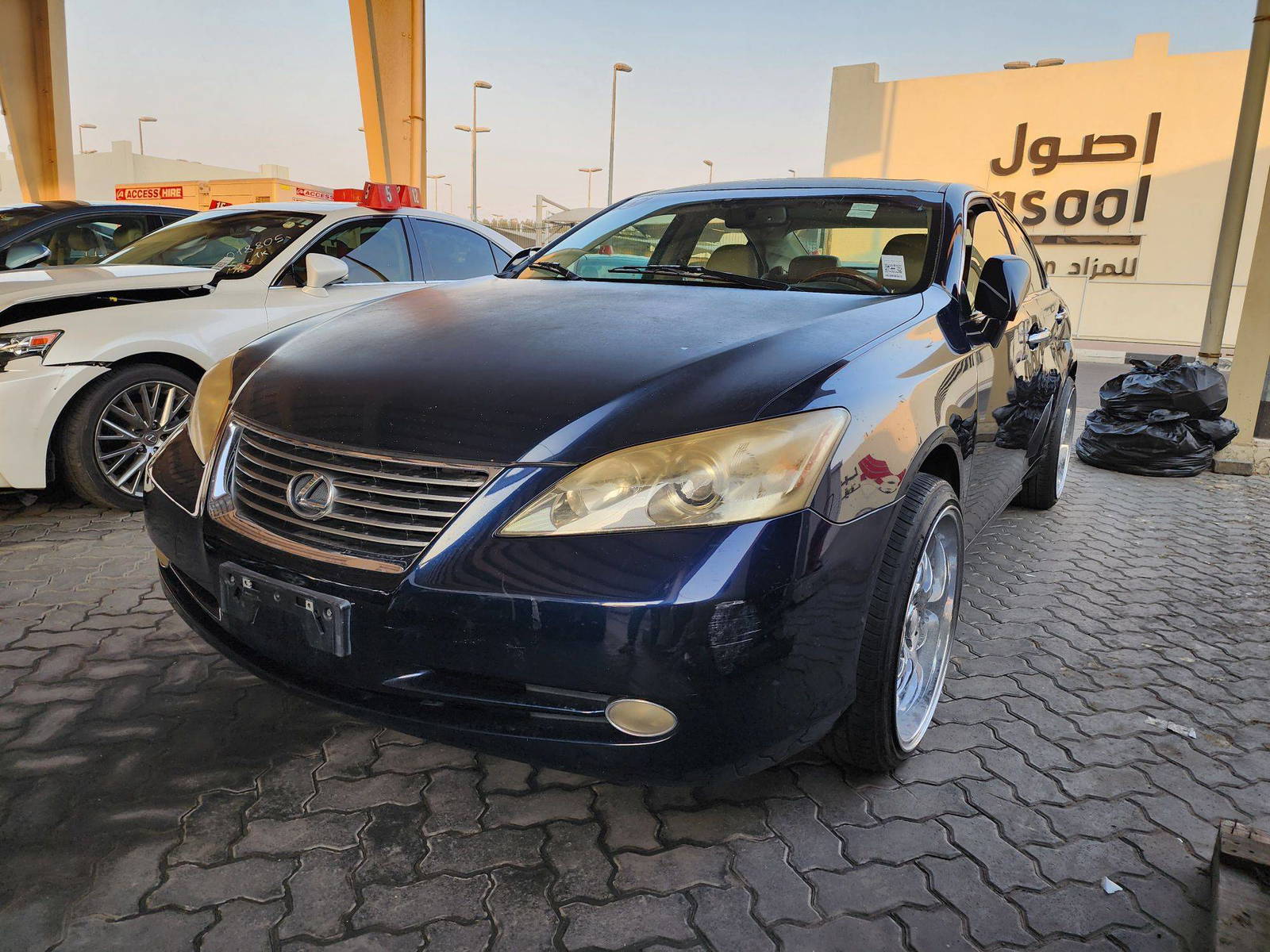 2007 LEXUS ES 350 — 191463 Miles — Lot 19339 — Souq - Marhaba Auctions Used Cars - Image 4