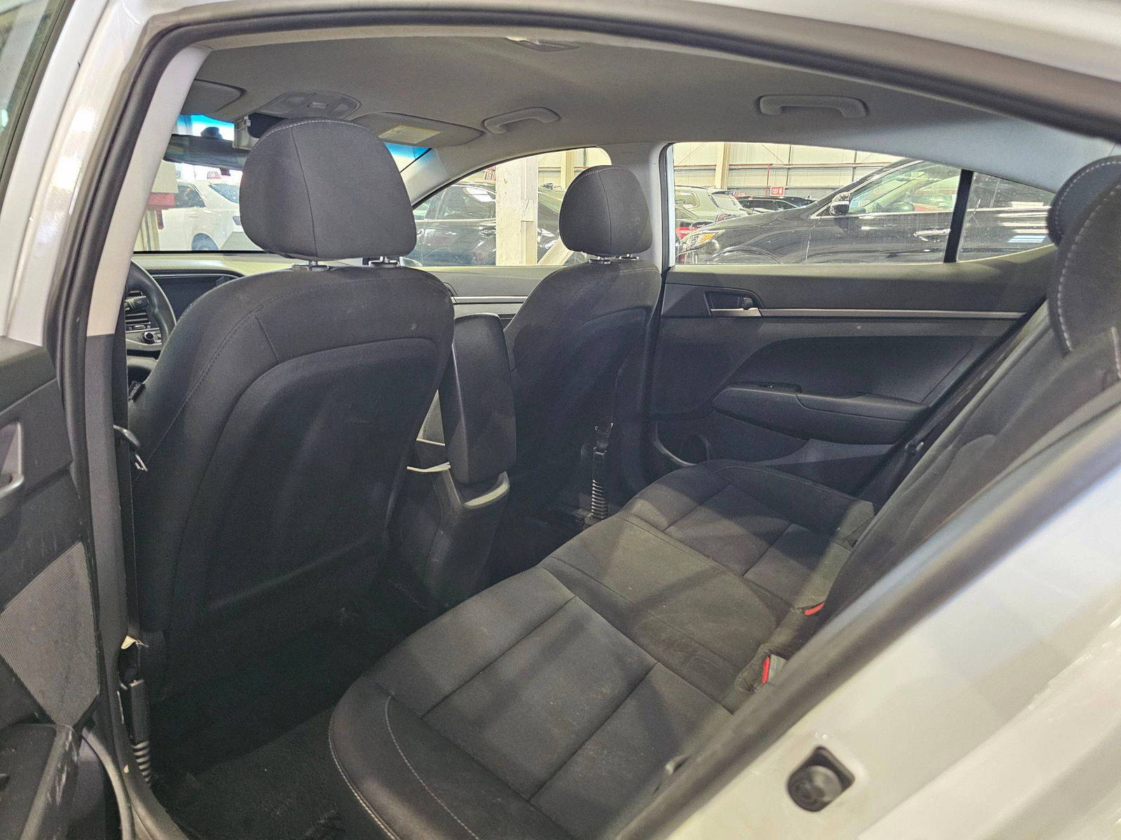 HYUNDAI ELANTRA 2018 - Marhaba Auction Used Cars - Image 6