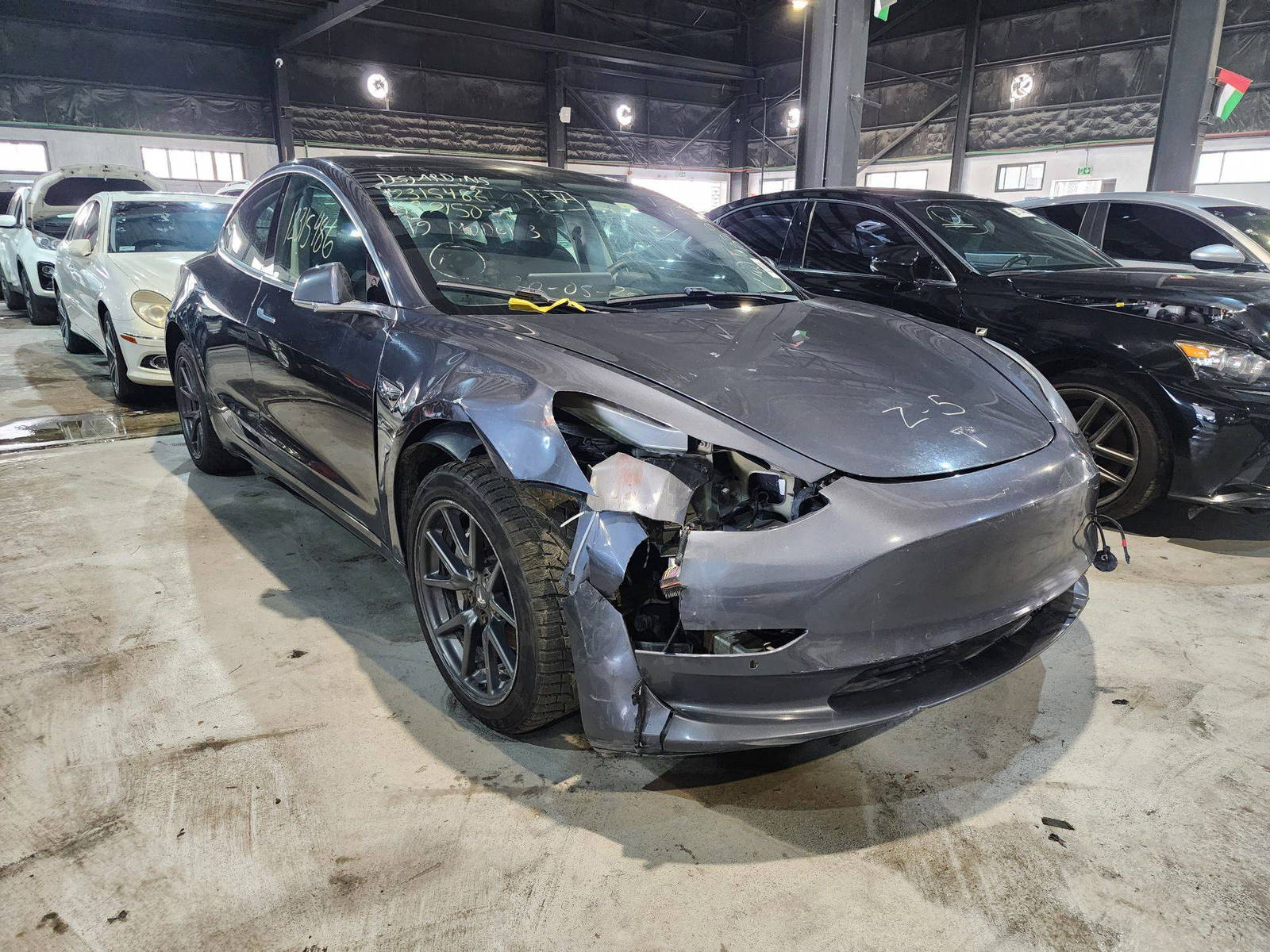 2019 TESLA MODEL 3 — 139972 KM — Lot F429150 — Al Quoz - Marhaba Auctions Used Cars - Image 3