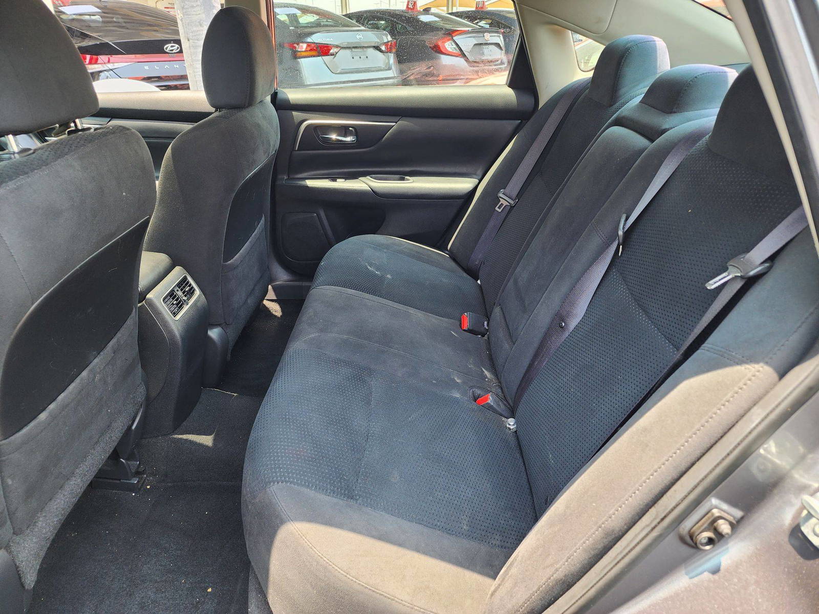 2015 NISSAN ALTIMA — 215754 Miles — Lot 45922684 — Souq - Marhaba Auctions Used Cars - Image 7