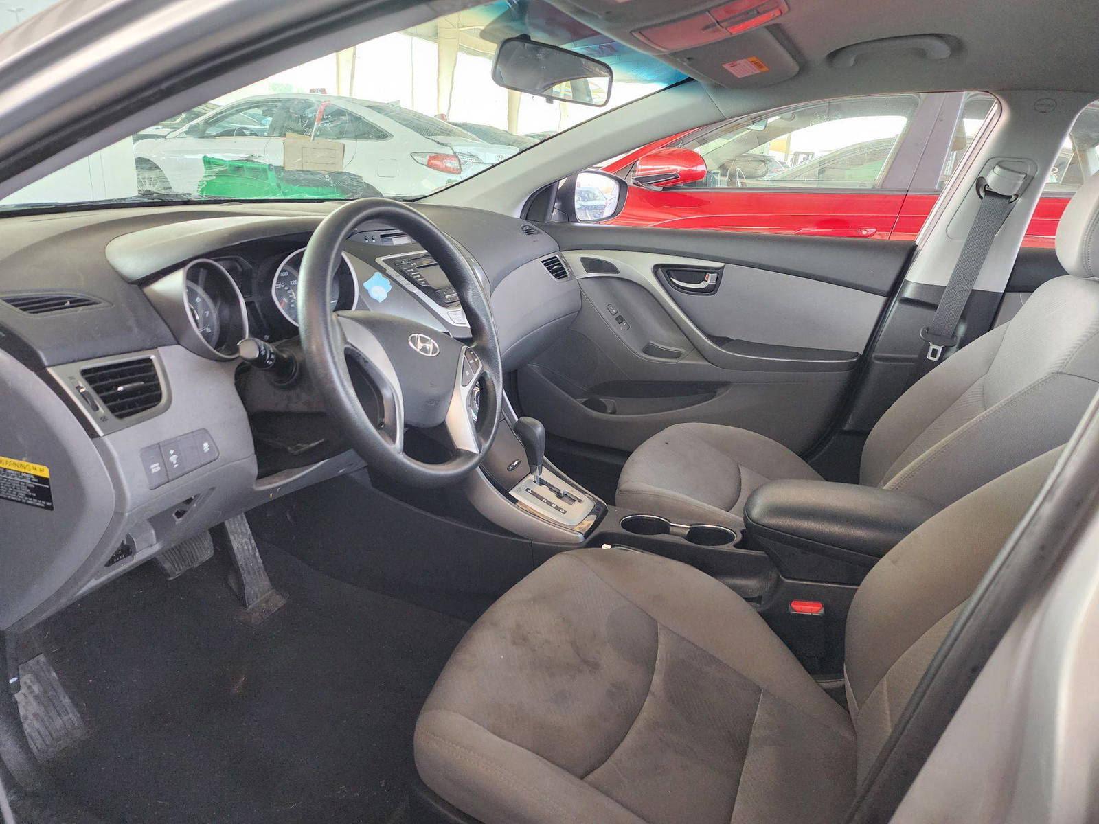 2012 HYUNDAI ELANTRA — 169245 Miles — Lot 400453 — Souq - Marhaba Auctions Used Cars - Image 8