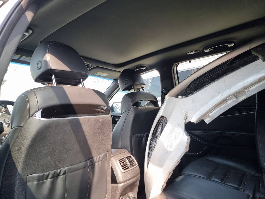 2018 KIA SORENTO — 70153 Miles — Lot 388400 — Ind. 12 - Marhaba Auctions Used Cars - Image 8