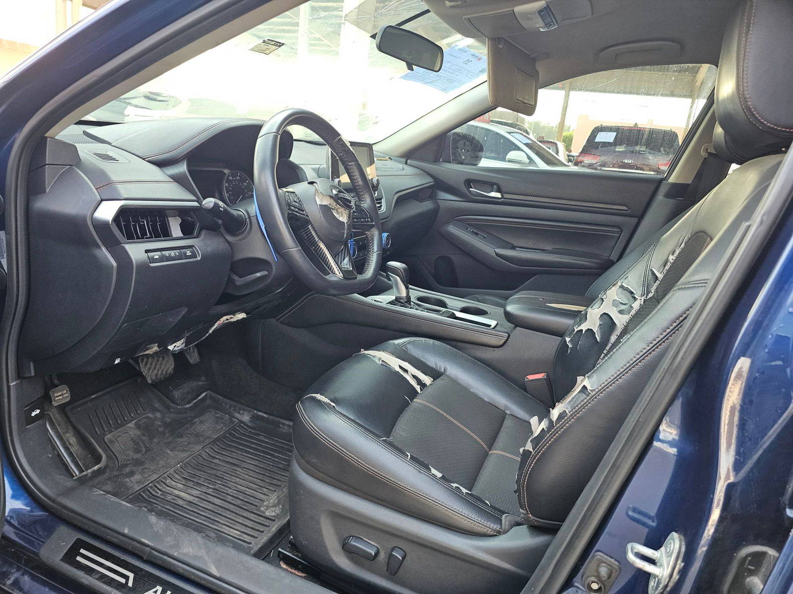 NISSAN ALTIMA 2019 - Marhaba Auction Used Cars - Image 8