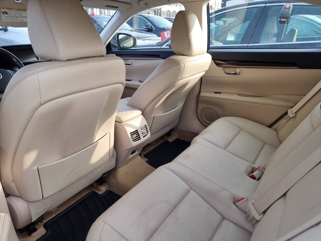 2013 LEXUS ES 350 — 100065 Miles — Lot 125478 — Ind. 12 - Marhaba Auctions Used Cars - Image 7