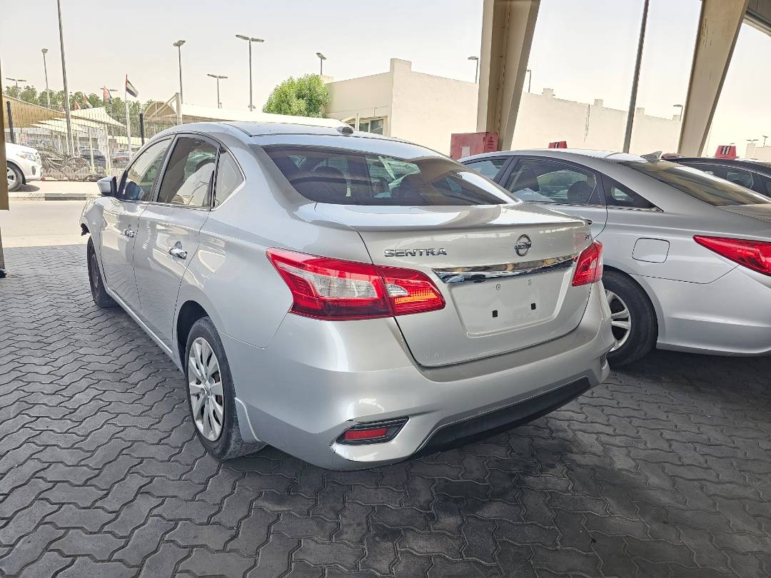 NISSAN SENTRA