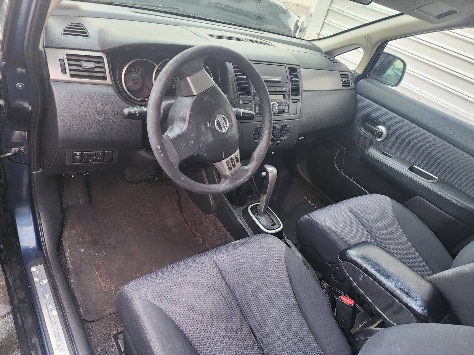 2007 NISSAN VERSA — 146967 Miles — Lot 68276933 - Marhaba Auctions Used Cars - Image 4