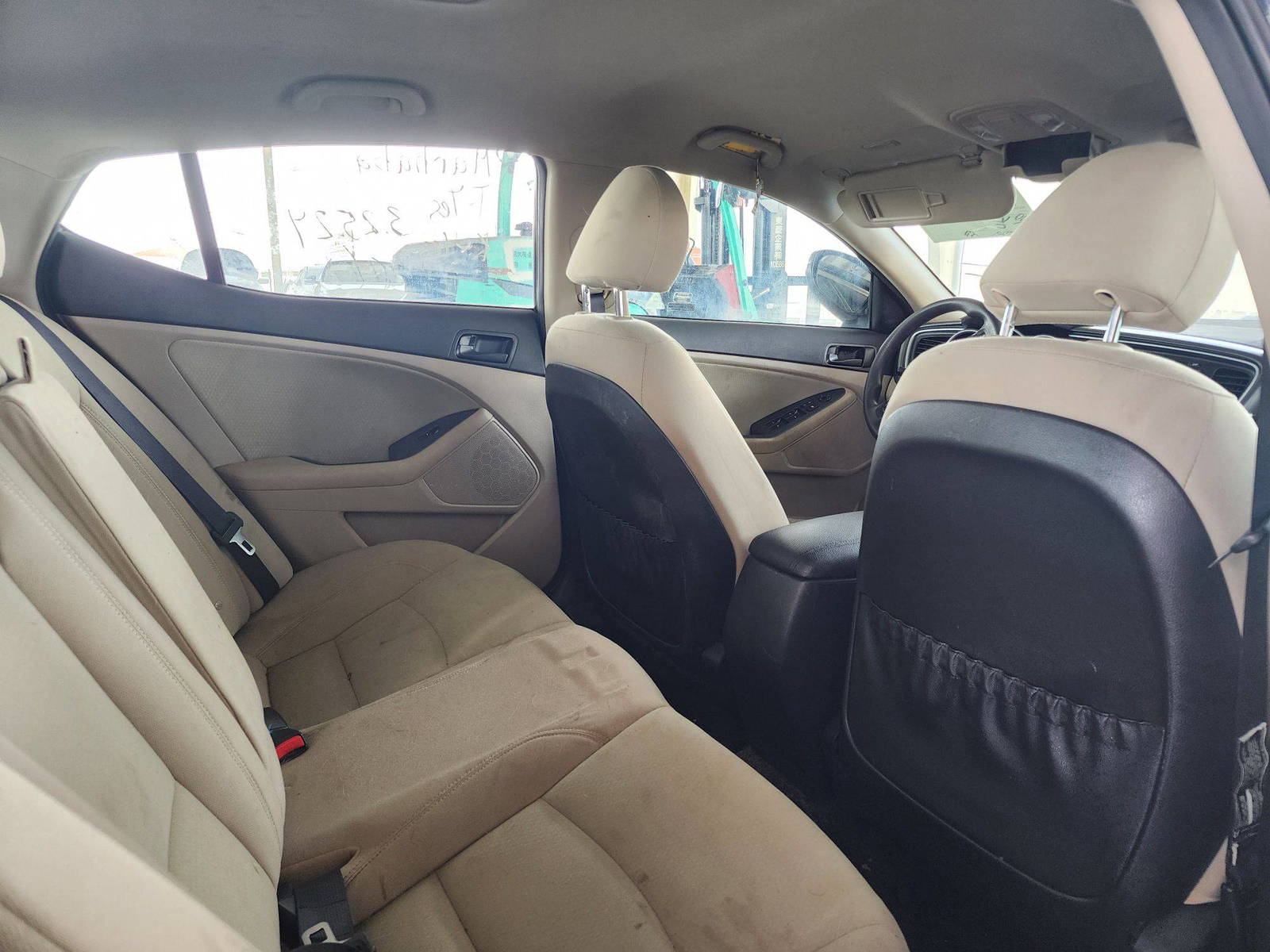2015 KIA OPTIMA — 129929 Miles — Lot 38709755 — Souq - Marhaba Auctions Used Cars - Image 4