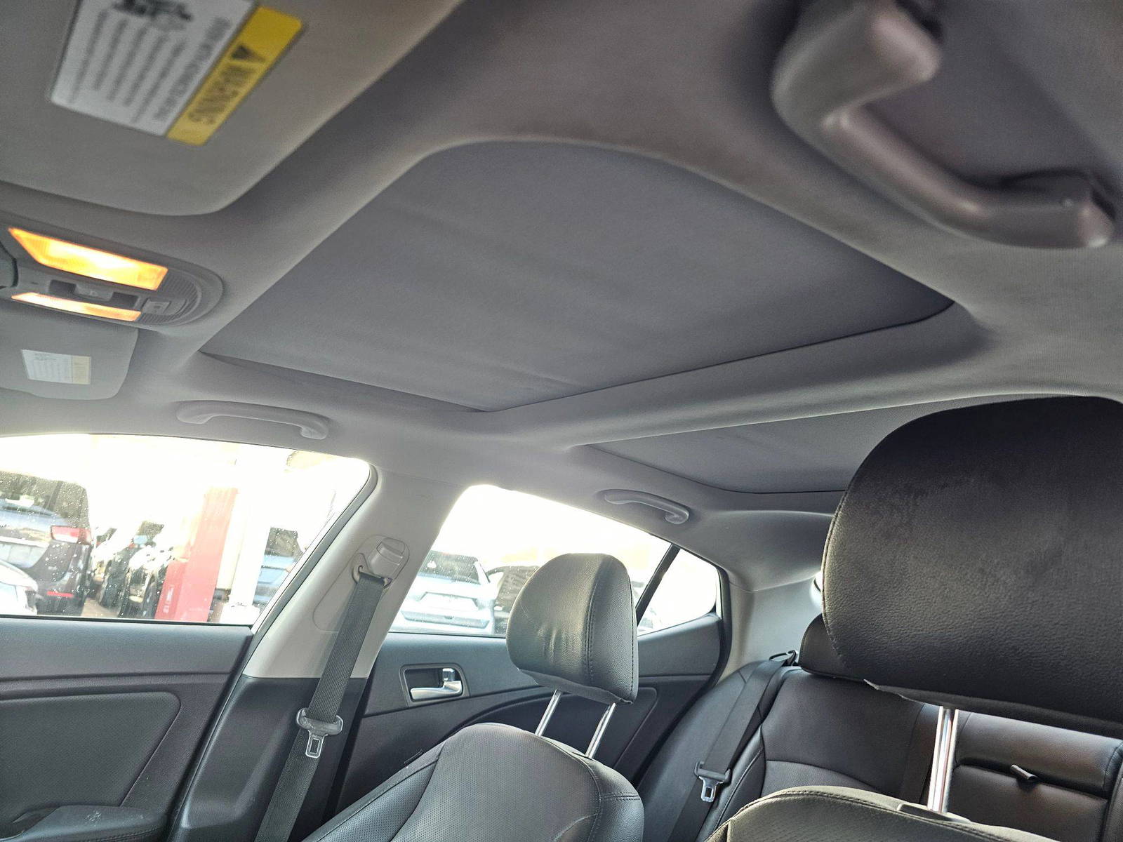 2015 KIA OPTIMA — 116694 Miles — Lot FG513780 — Souq - Marhaba Auctions Used Cars - Image 9