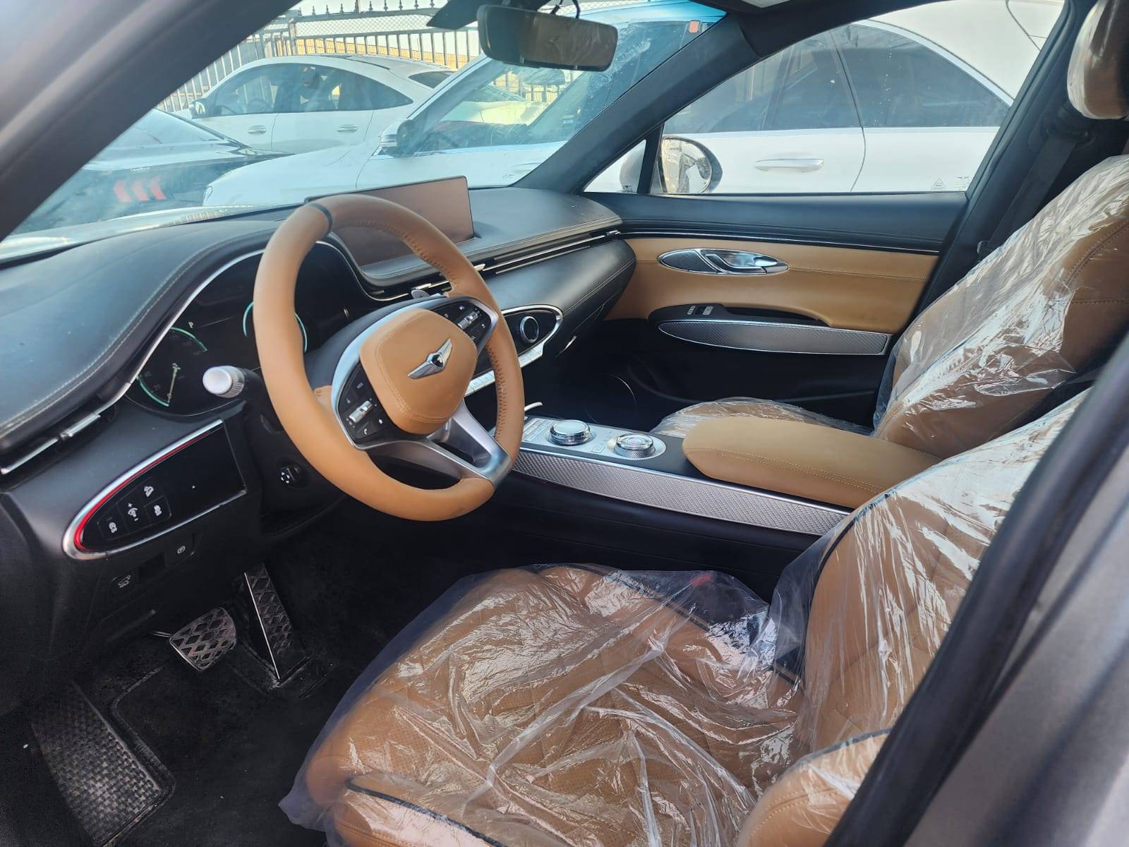 GENESIS GV70 2023 - Marhaba Auction Used Cars - Image 8