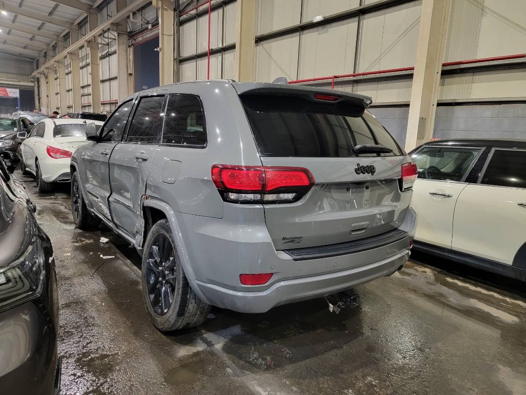 2021 JEEP Grand Cherokee — 118200 Miles — Lot 42959464 — Main - Marhaba Auctions Used Cars - Image 6