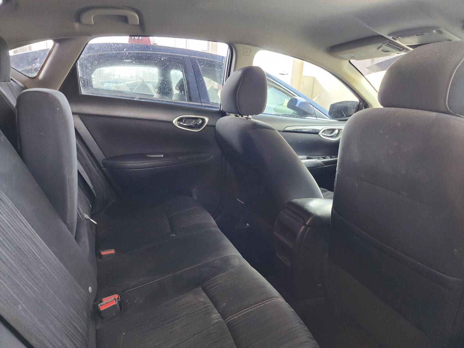 2017 NISSAN SENTRA — 97782 Miles — Lot 41065694 — Souq - Marhaba Auctions Used Cars - Image 4