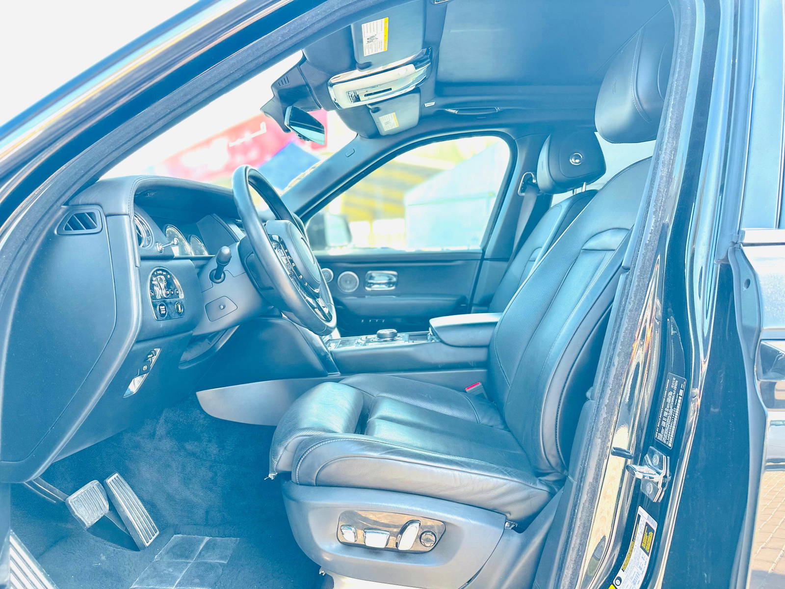 2019 ROLLS ROYCE CULLINAN — 24610 KM — Lot 14123 — Souq - Marhaba Auctions Used Cars - Image 11