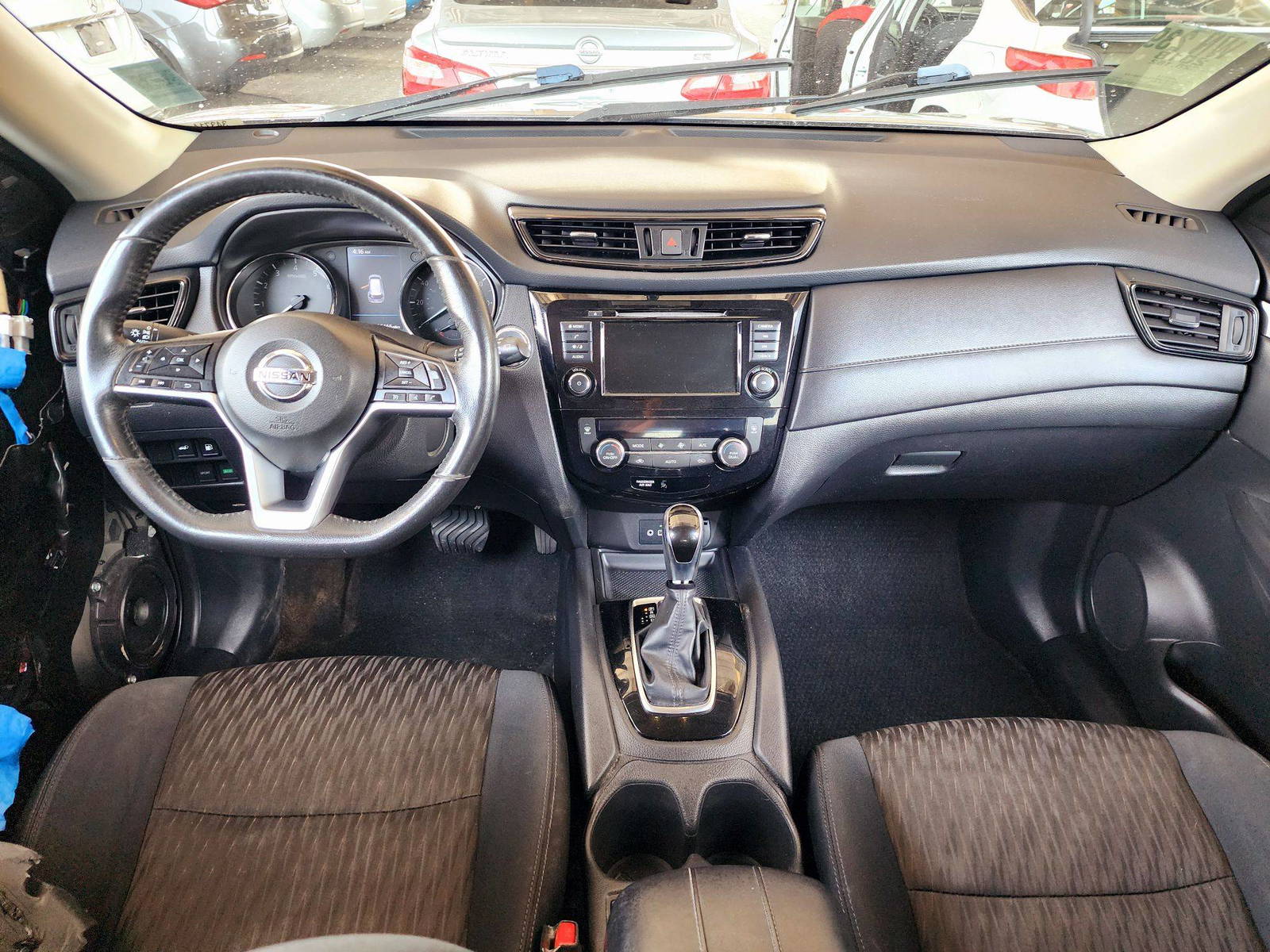 2018 NISSAN ROGUE — 226166 Miles — Lot 343714 — Souq - Marhaba Auctions Used Cars - Image 7