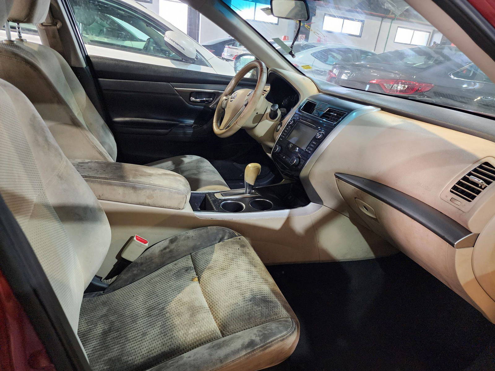 2015 NISSAN ALTIMA — 218631 Miles — Lot 198535 — Al Quoz - Marhaba Auctions Used Cars - Image 9