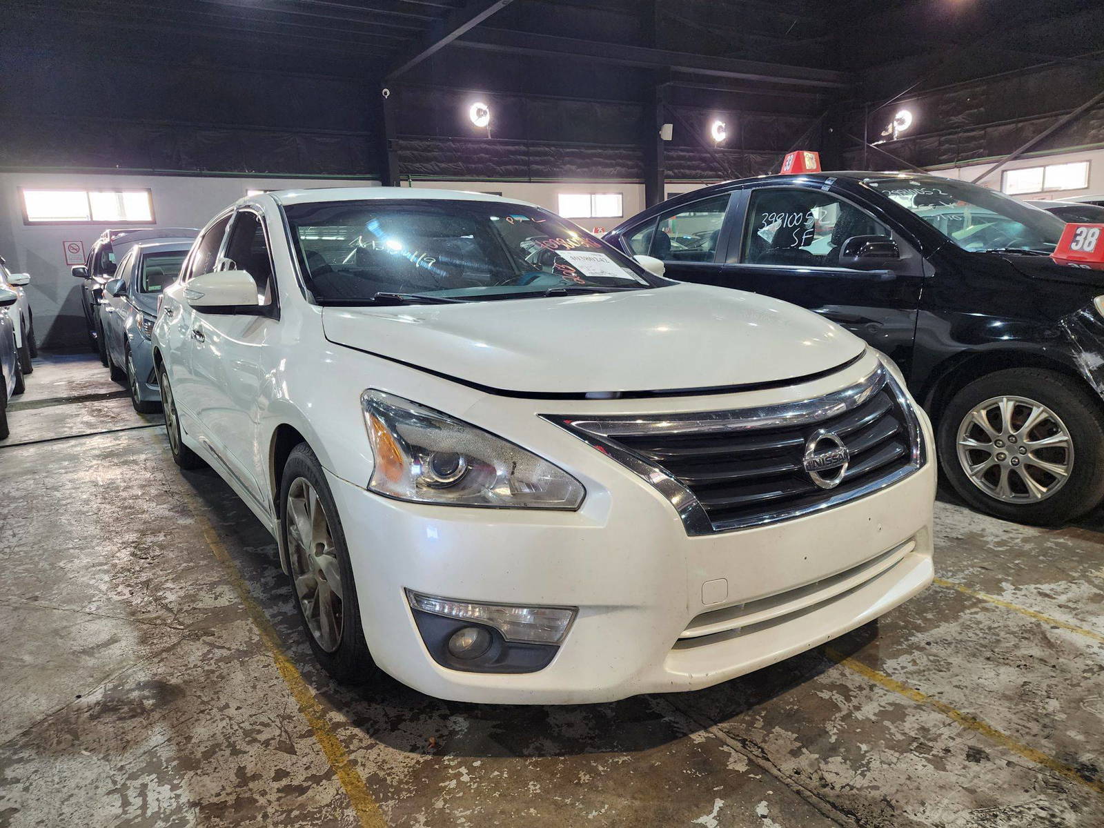 2013 NISSAN ALTIMA — 194004 Miles — Lot 40380242 — Al Quoz - Marhaba Auctions Used Cars - Image 4