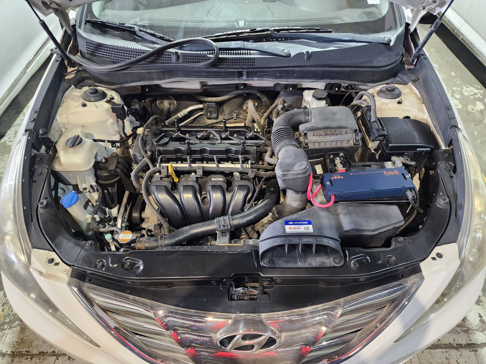 HYUNDAI SONATA 2011 - Marhaba Auction Used Cars - Image 12