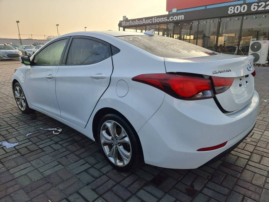 2016 HYUNDAI ELANTRA — 155210 KM — Lot 215487 — Ind. 12 - Marhaba Auctions Used Cars - Image 4