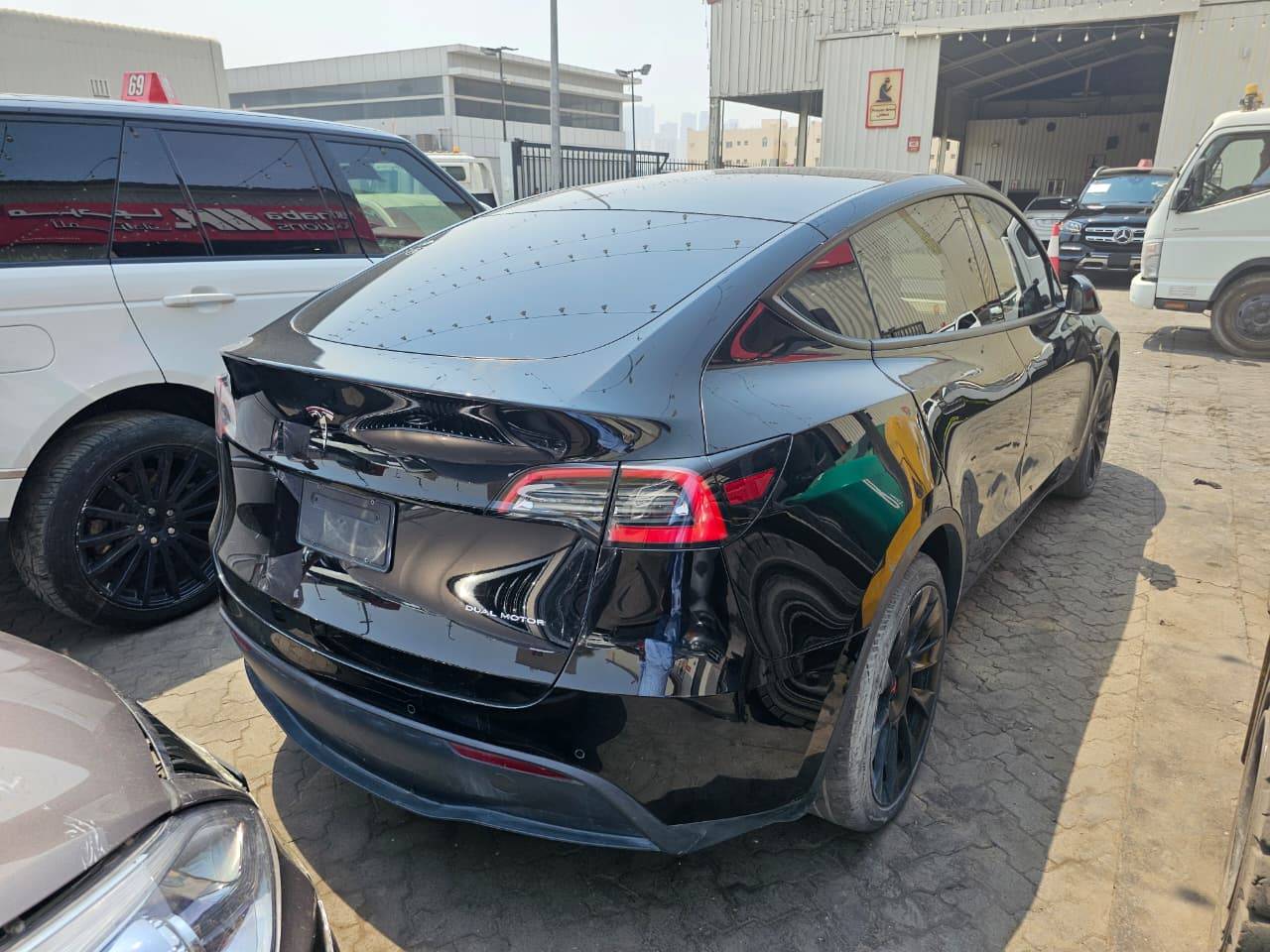 2021 TESLA MODEL Y — 75721 KM — Lot MF078410 — Main - Marhaba Auctions Used Cars - Image 5