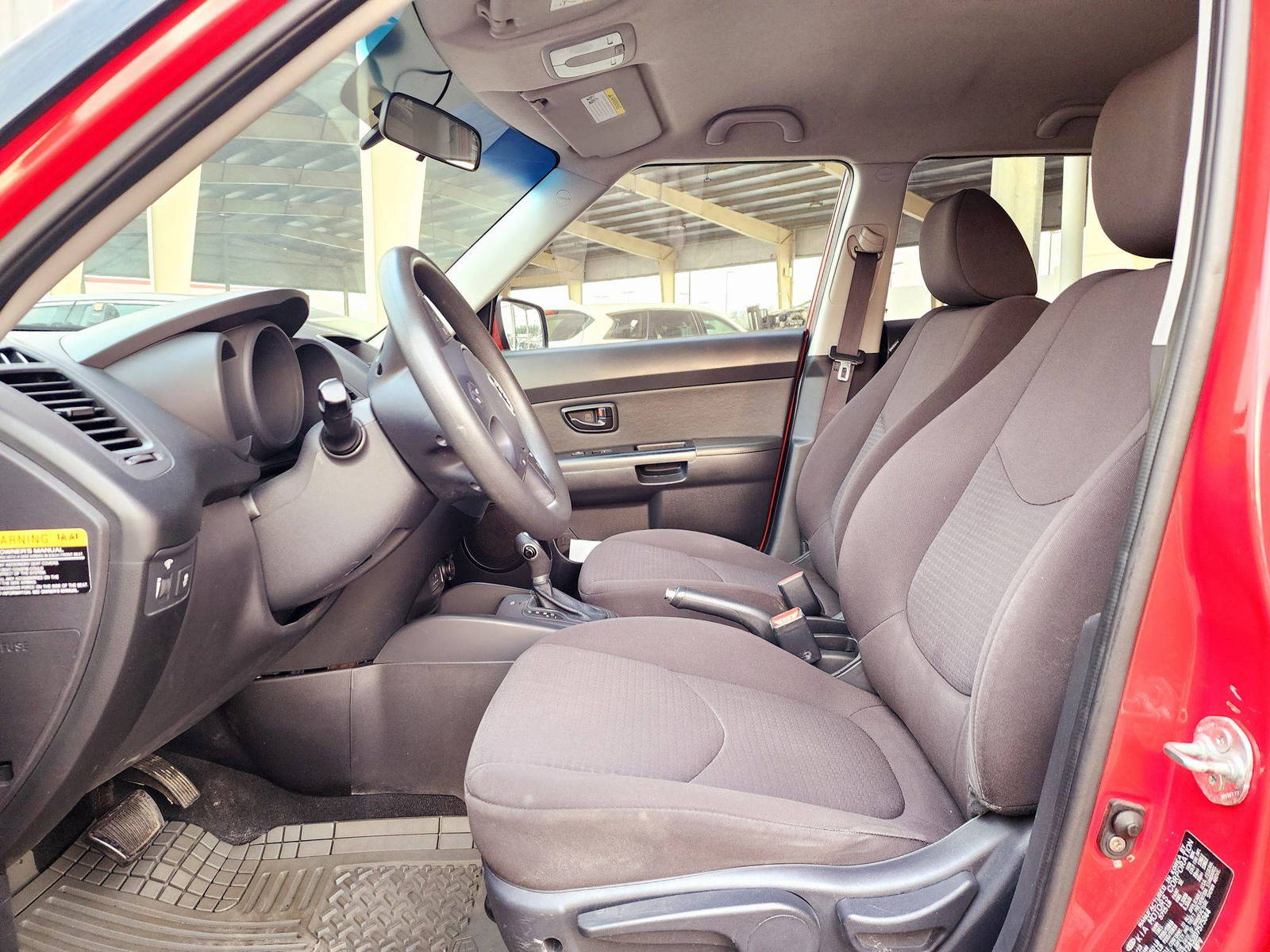 2013 KIA SOUL — 130659 Miles — Lot 7575344 — Souq - Marhaba Auctions Used Cars - Image 8