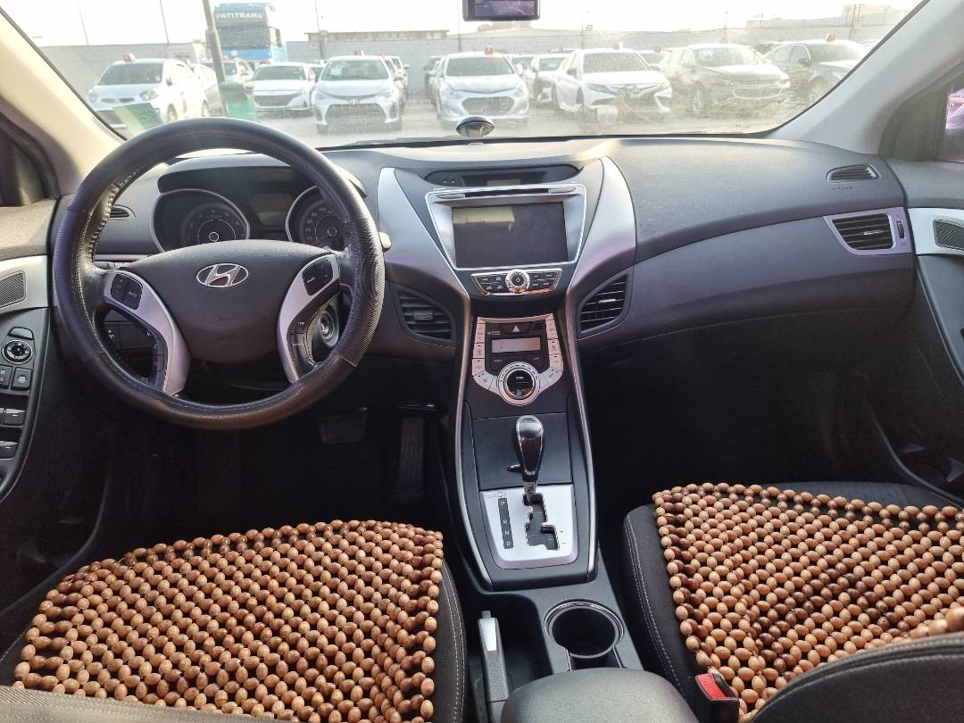 2012 HYUNDAI AVANTE — 123593 KM — Lot 215487 — Ind. 12 - Marhaba Auctions Used Cars - Image 7