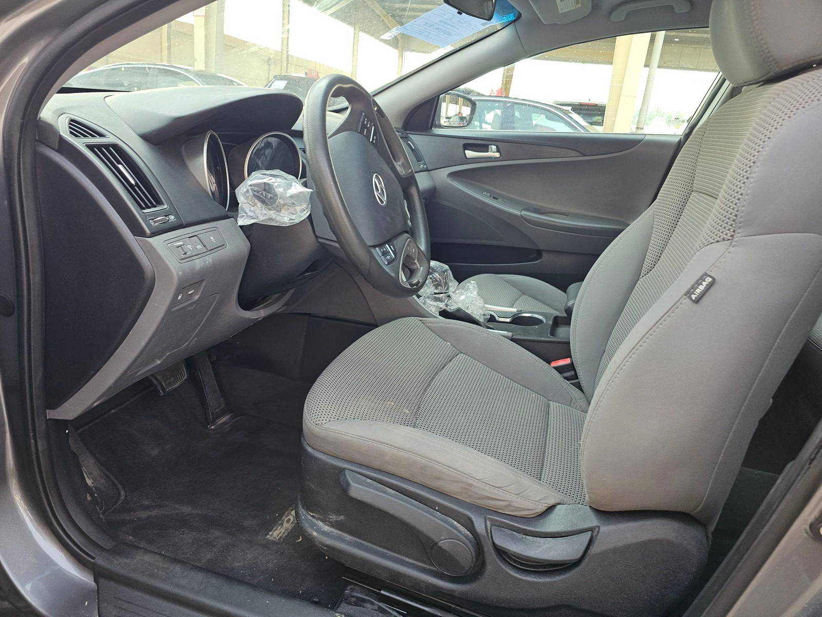 2011 HYUNDAI SONATA — 141657` Miles — Lot 169364 — Souq - Marhaba Auctions Used Cars - Image 8