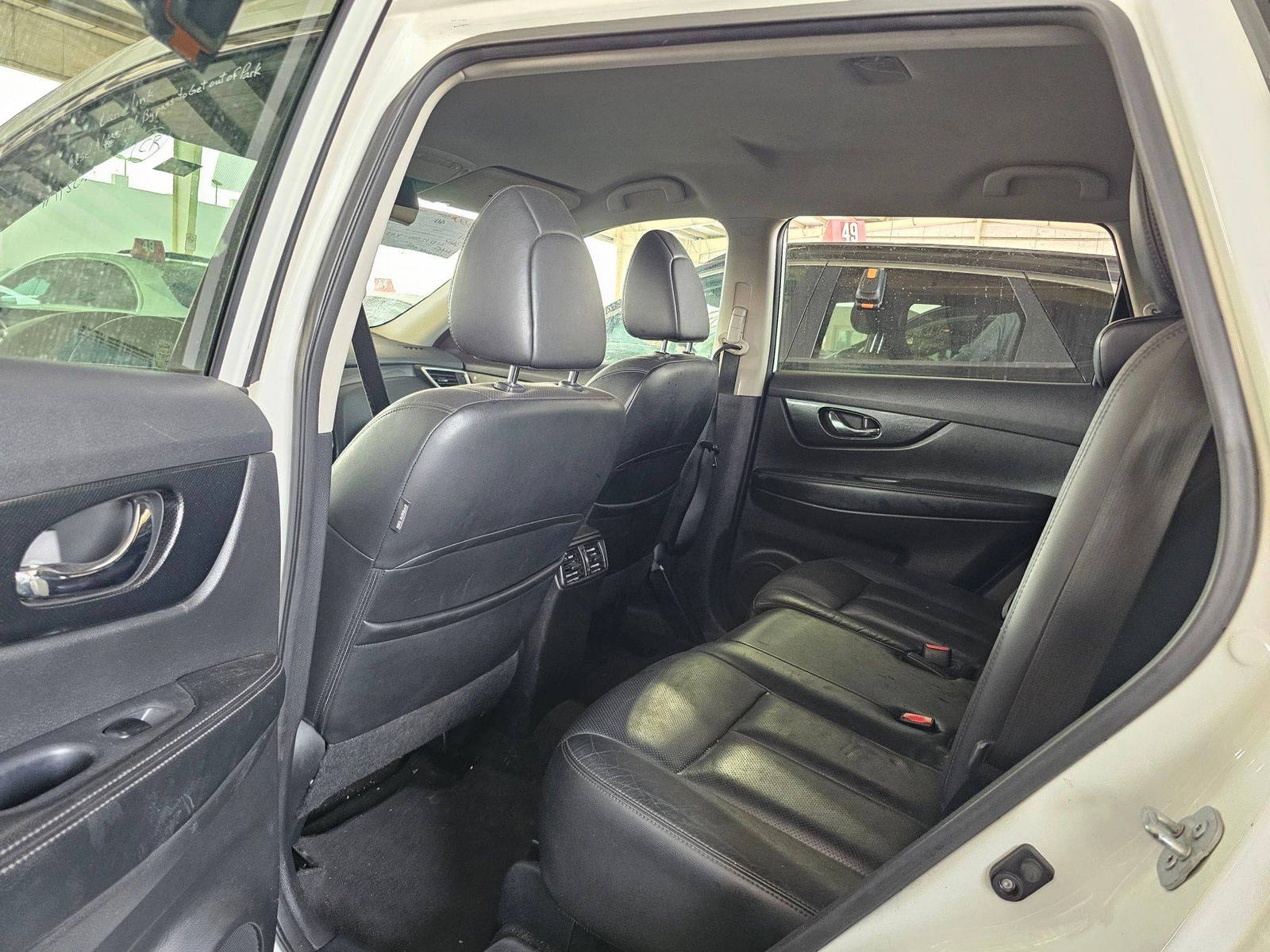 2015 NISSAN ROGUE — 123945 Miles — Lot 893983 — Souq - Marhaba Auctions Used Cars - Image 6
