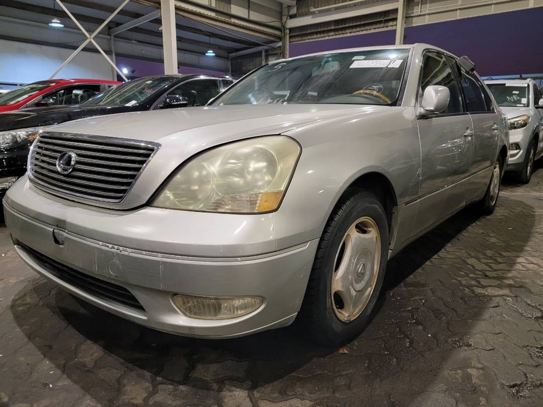 2002 LEXUS LS 430 — 248622 Miles — Lot 0081366 — Main - Marhaba Auctions Used Cars - Image 5