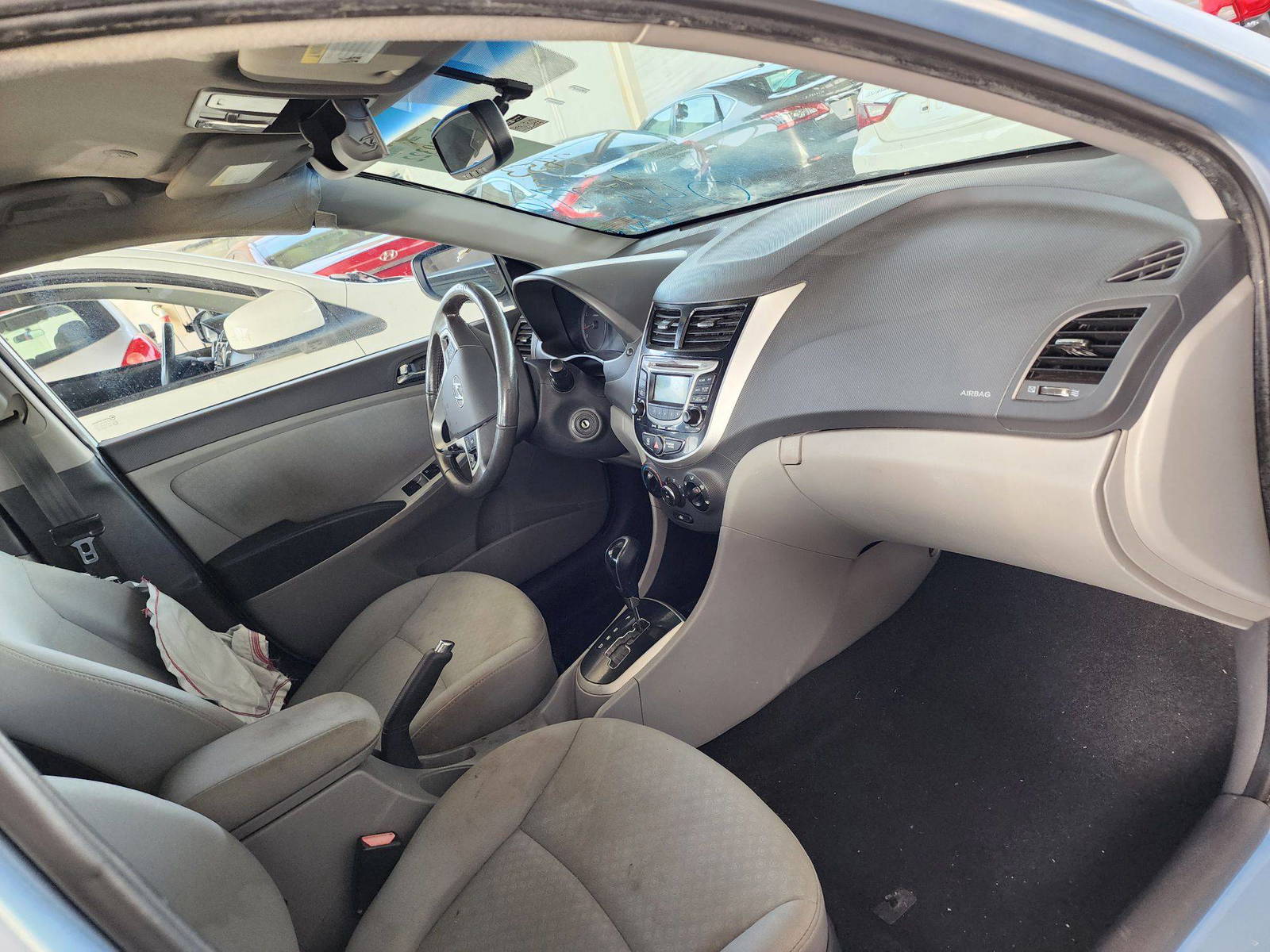 2012 HYUNDAI ACCENT — 164025 Miles — Lot 38539322 — Souq - Marhaba Auctions Used Cars - Image 5