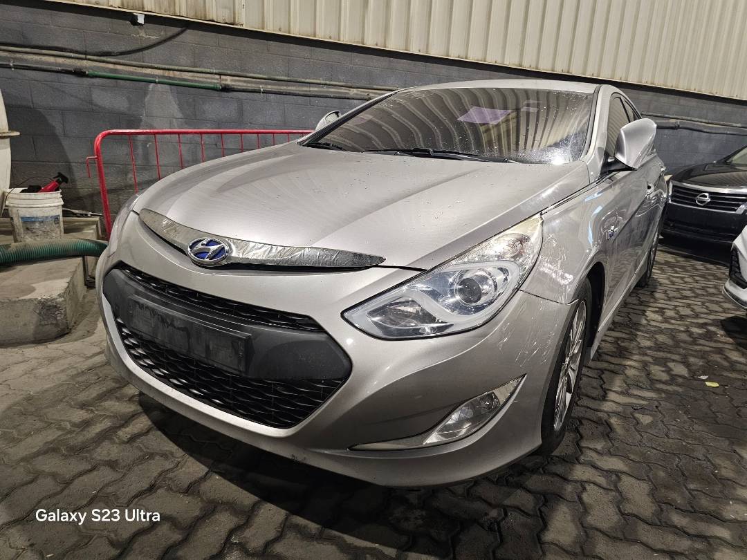 2014 HYUNDAI SONATA — 252124 KM — Lot 063474 — Ind. 12 - Marhaba Auctions Used Cars - Image 3