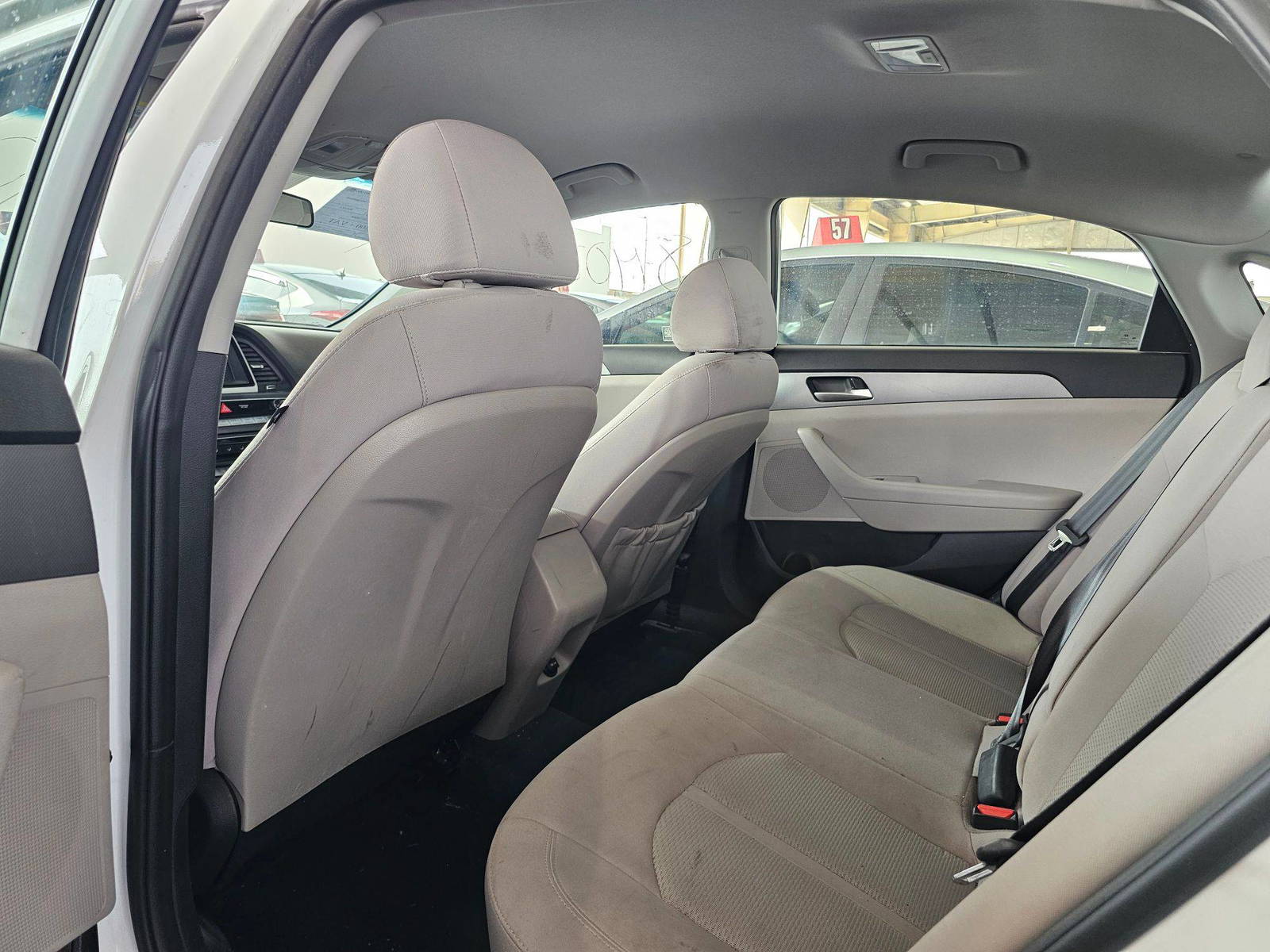 2018 HYUNDAI SONATA — 76556 Miles — Lot F2JH724366 — Souq - Marhaba Auctions Used Cars - Image 6