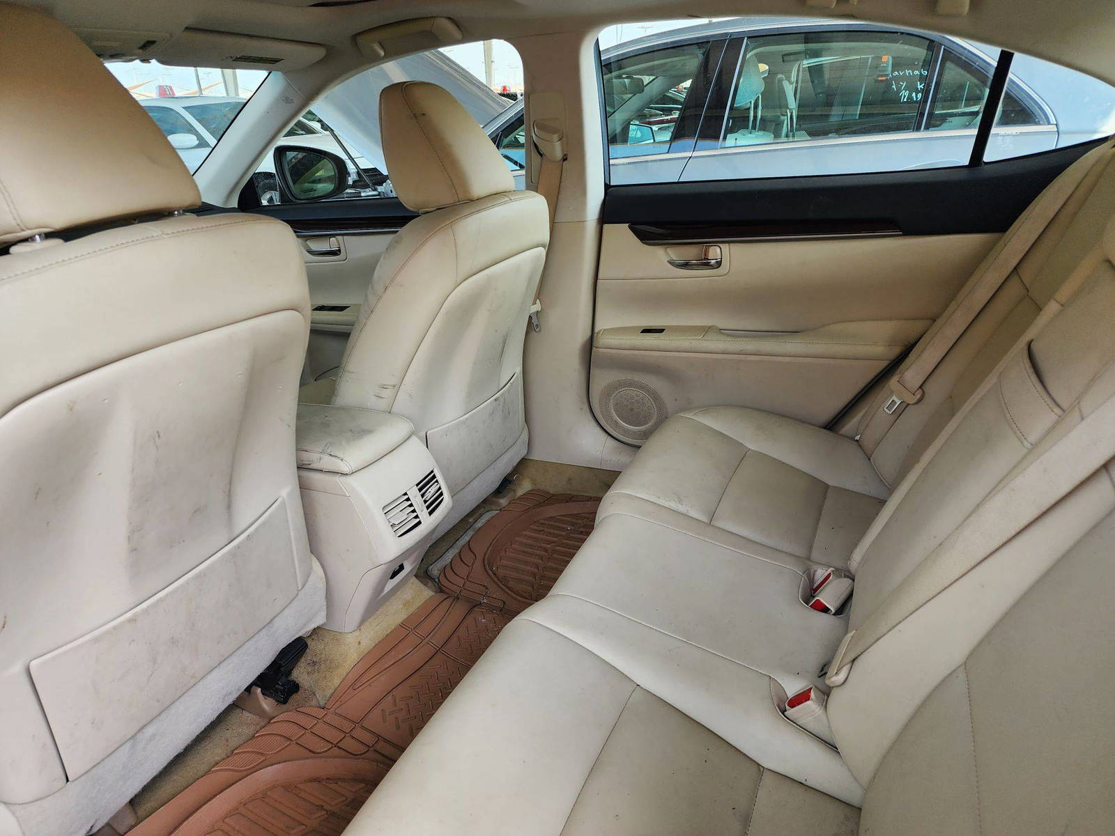 2013 LEXUS ES 350 — 158975 Miles — Lot 75178783 - Marhaba Auctions Used Cars - Image 5