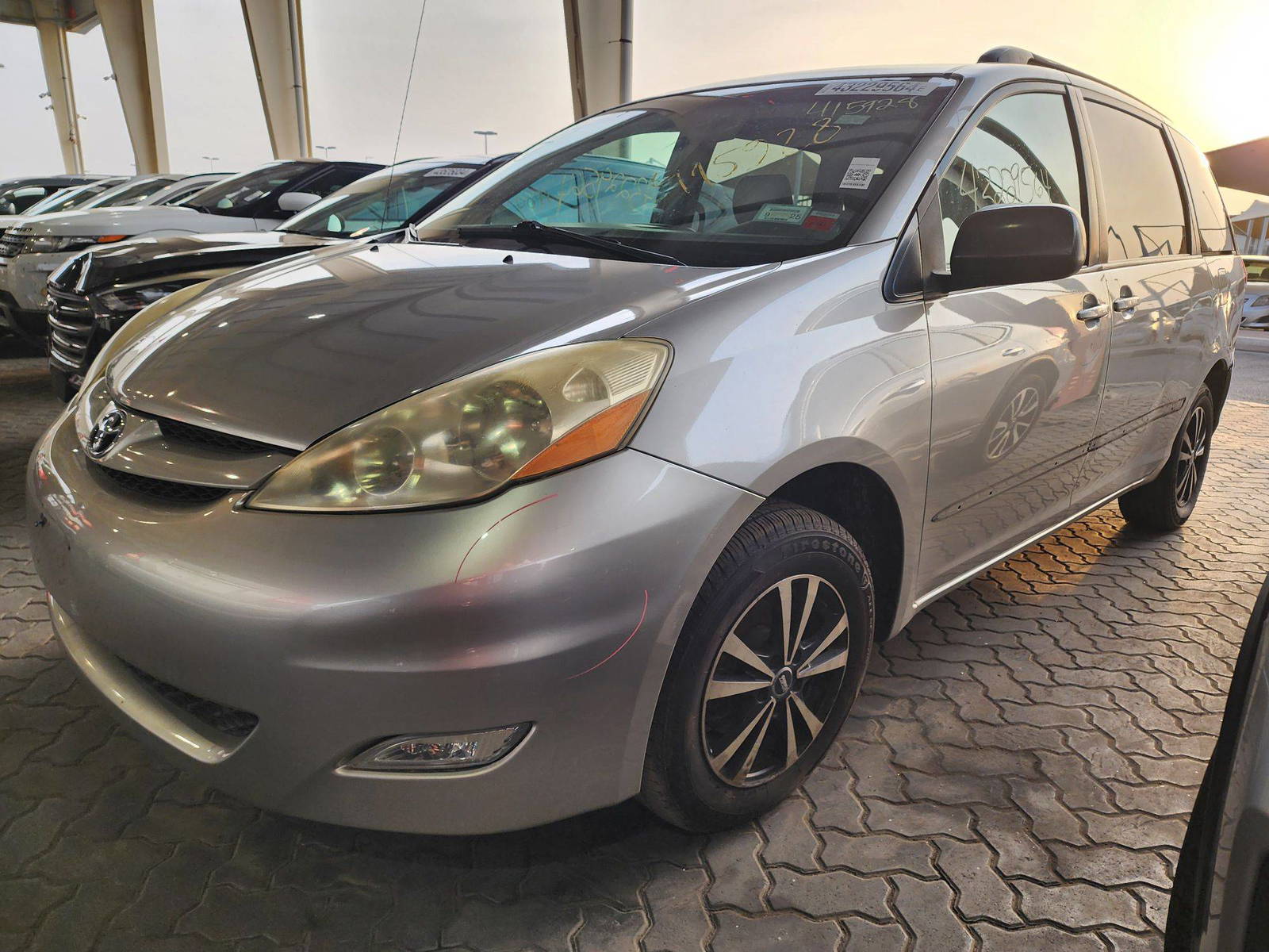 2006 TOYOTA SIENNA — 222909 Miles — Lot 43229564 — Souq - Marhaba Auctions Used Cars - Image 9