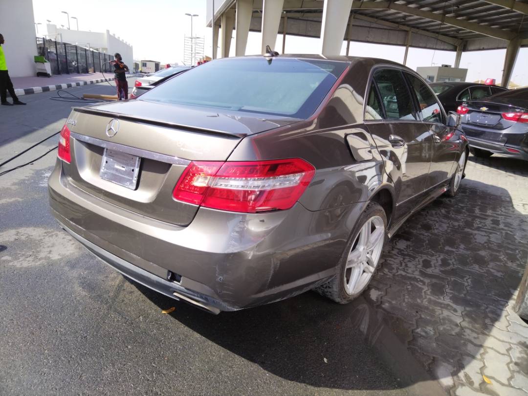 2011 MERCEDES BENZ E 350 — 246107 Miles — Lot 69381473 - Marhaba Auctions Used Cars - Image 6