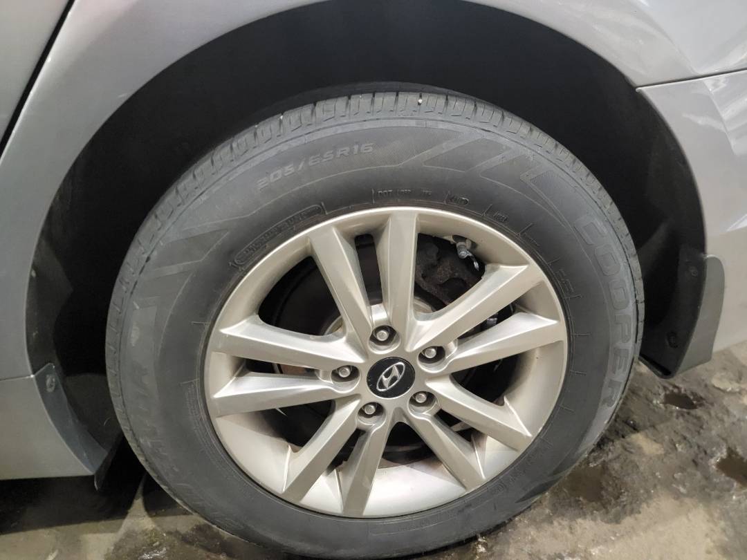 2015 HYUNDAI SONATA — 106237 Miles — Lot FH162202 — Ind. 12 - Marhaba Auctions Used Cars - Image 6