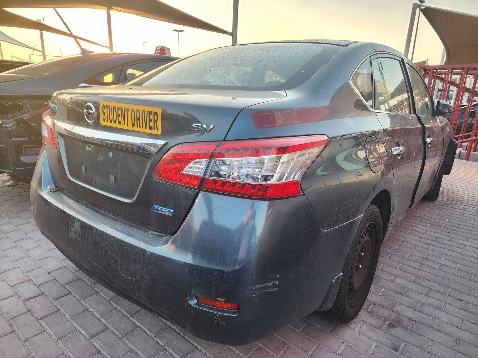 2014 NISSAN SENTRA — 170186 Miles — Lot 37652304 - Marhaba Auctions Used Cars - Image 9