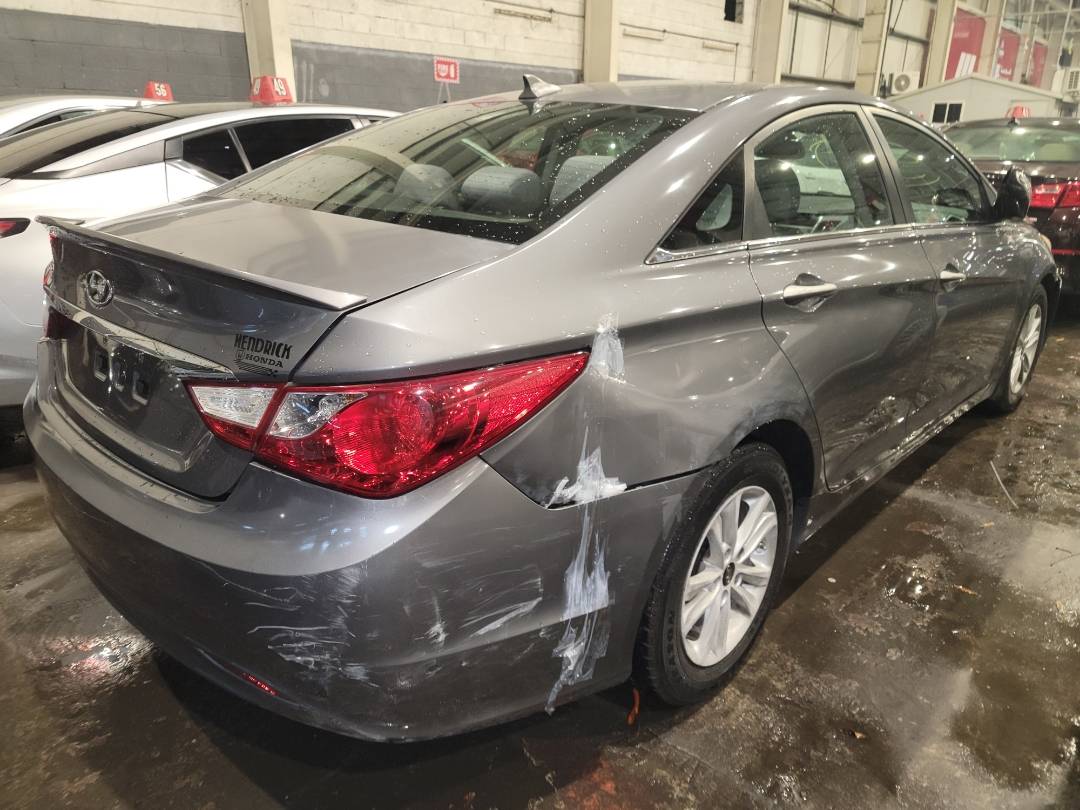 2013 HYUNDAI SONATA — 153224 Miles — Lot 76251323 - Marhaba Auctions Used Cars - Image 3