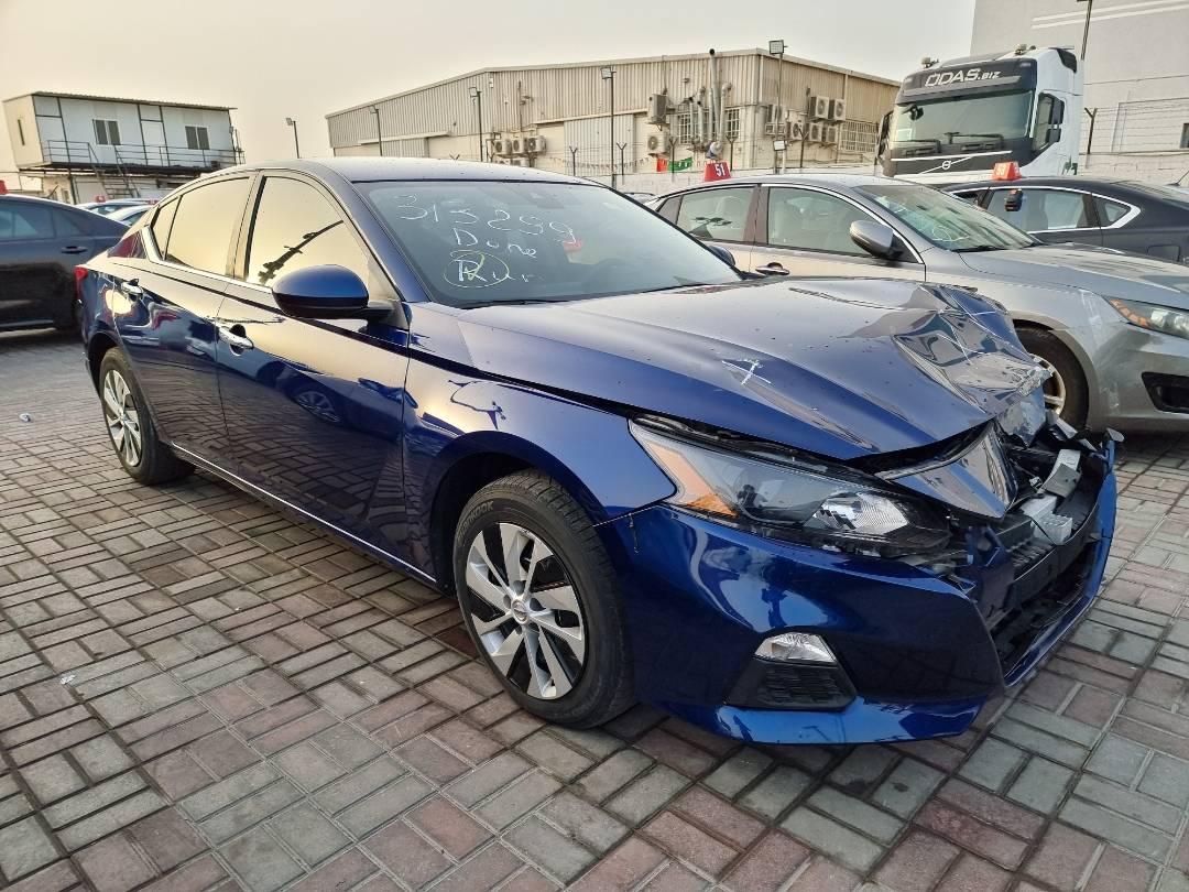 2022 NISSAN ALTIMA — 48126 Miles — Lot 78016054 — Ind. 12 - Marhaba Auctions Used Cars - Image 4