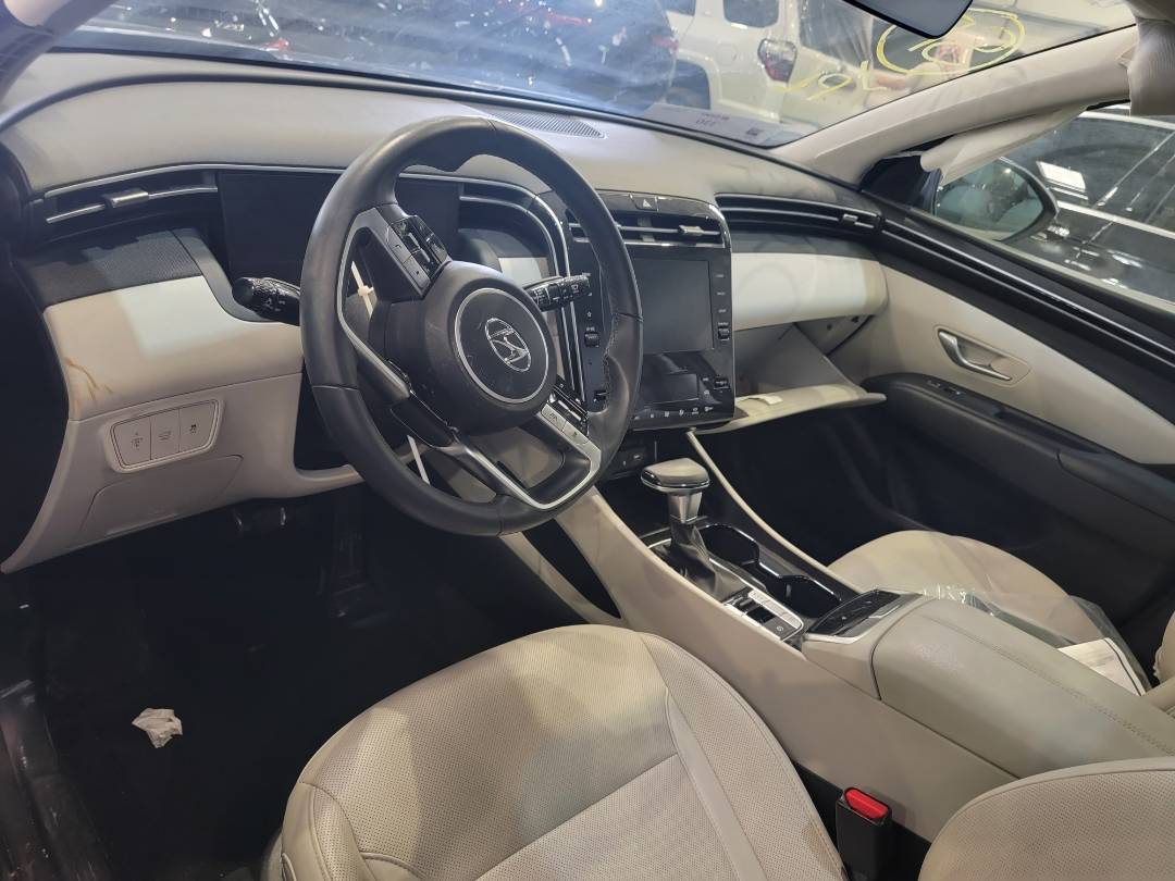 2023 HYUNDAI TUCSON — 16845 Miles — Lot PH208393 — Al Surrah - Marhaba Auctions Used Cars - Image 7