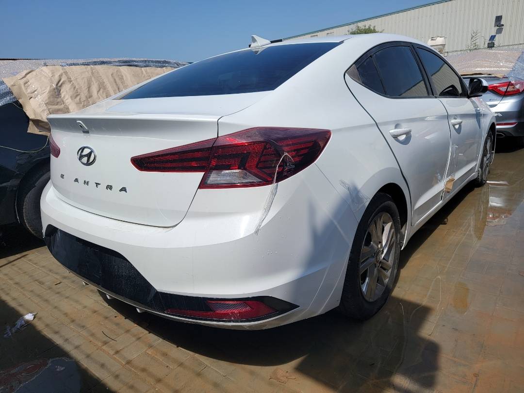 2019 HYUNDAI ELANTRA — 119452 Miles — Lot 37596762 - Marhaba Auctions Used Cars - Image 4
