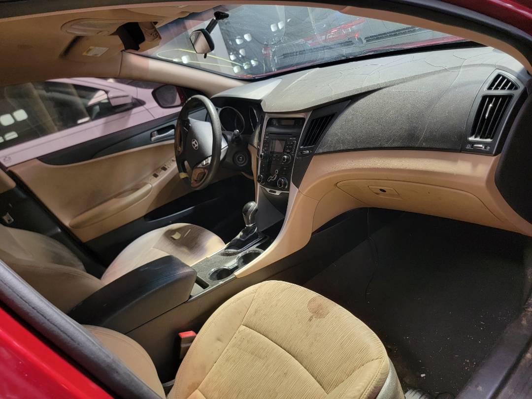 2011 HYUNDAI SONATA — 173122 Miles — Lot 80292863 - Marhaba Auctions Used Cars - Image 6
