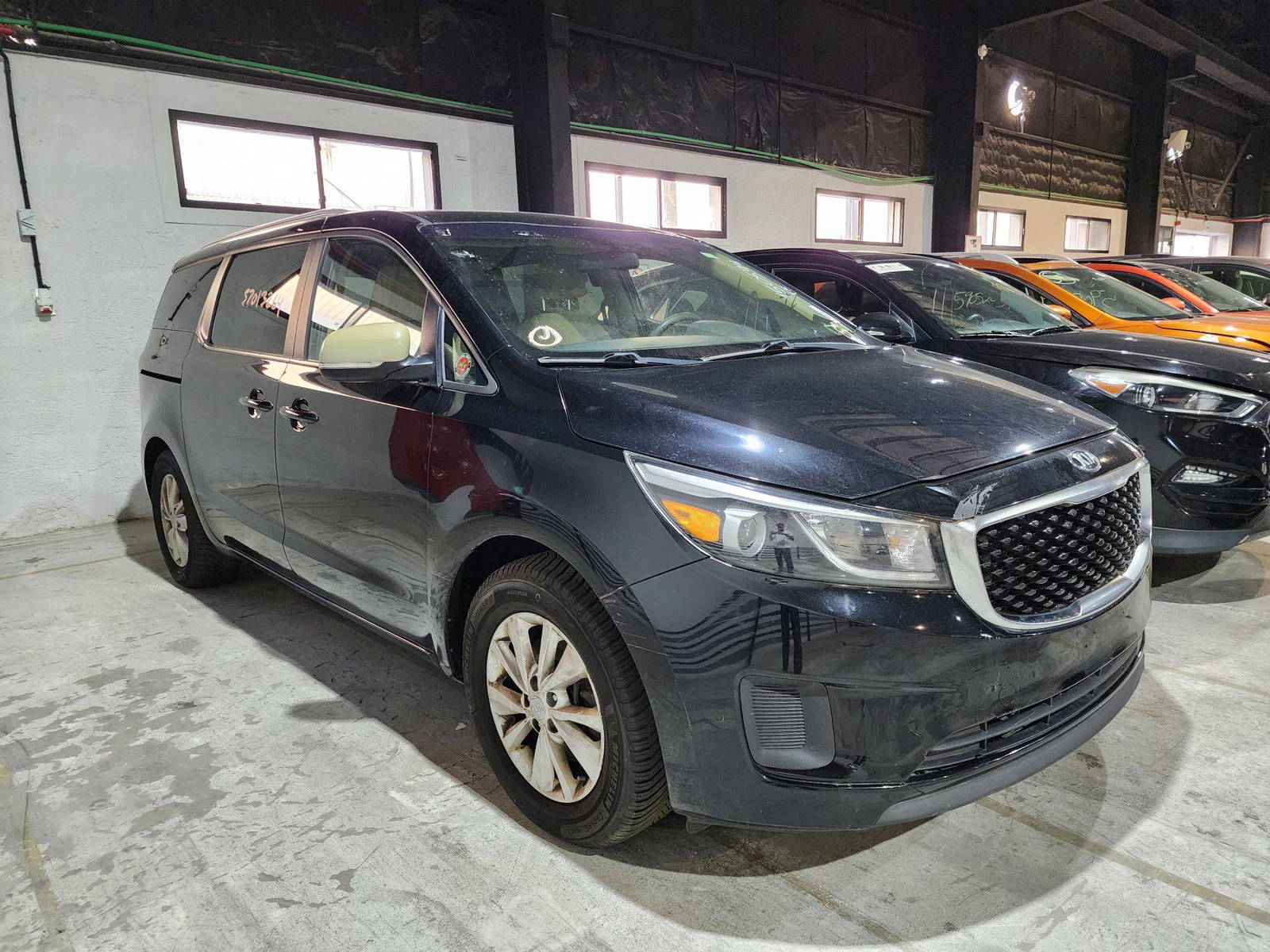 2016 KIA SEDONA — 141354 Miles — Lot 57013264 — Al Quoz - Marhaba Auctions Used Cars - Image 3