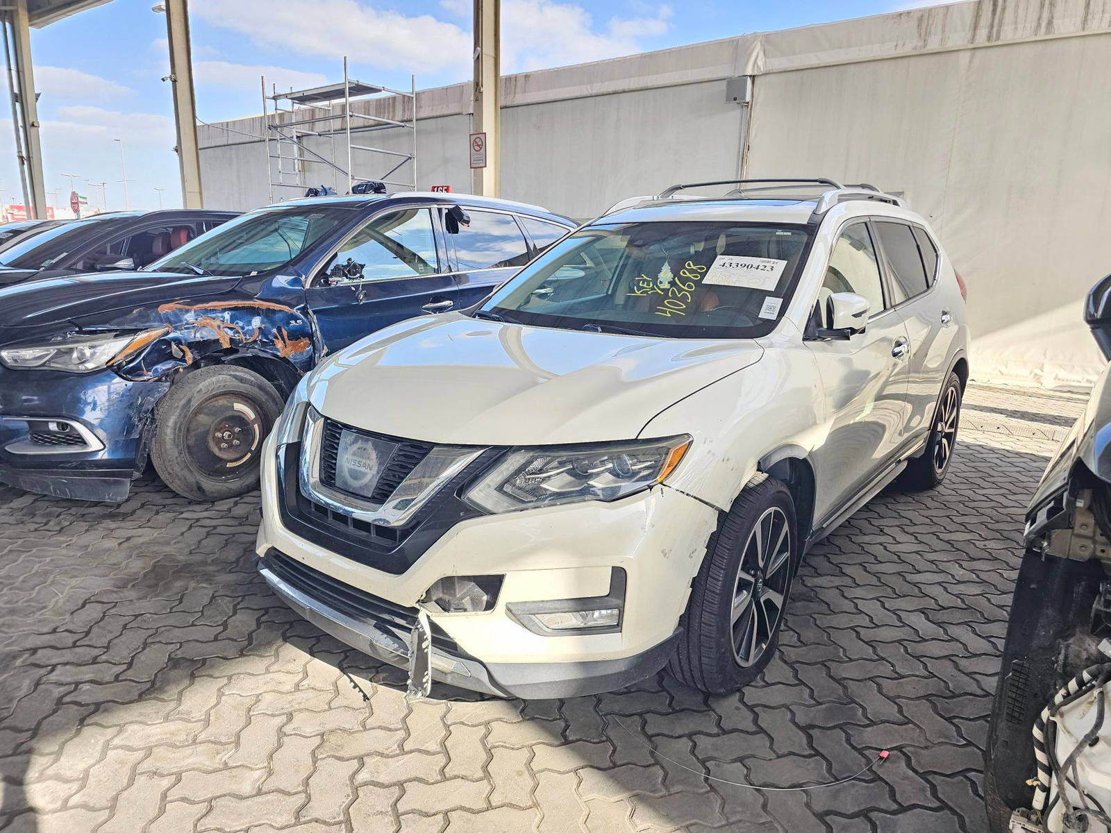 NISSAN ROGUE 2017 - Marhaba Auction Used Cars - Image 5