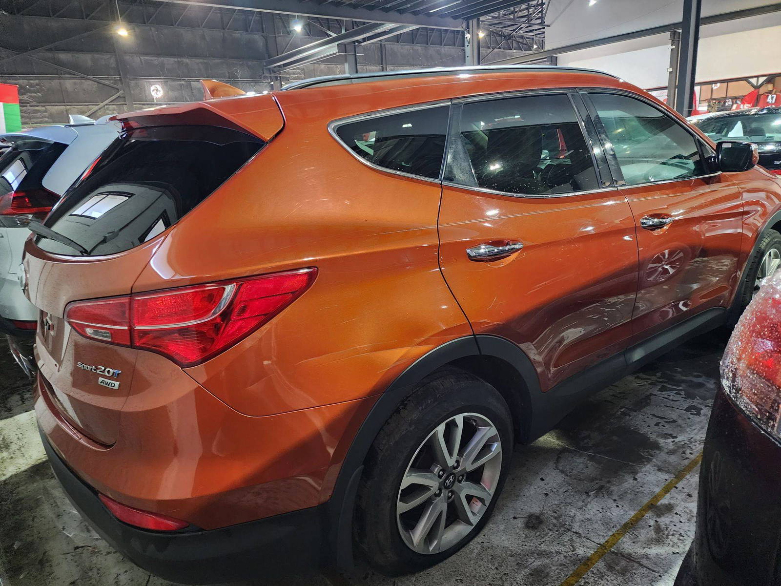 2016 HYUNDAI SANTA FE — 186464 Miles — Lot 28155 — Al Quoz - Marhaba Auctions Used Cars - Image 5