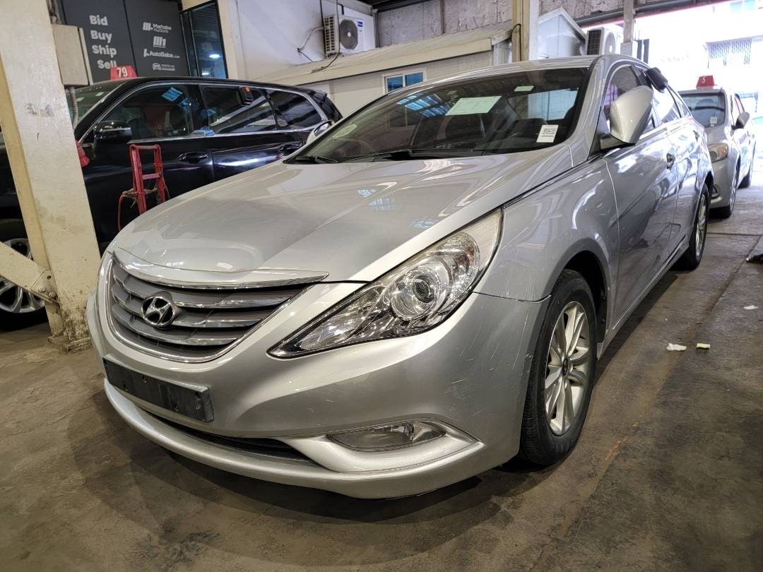 HYUNDAI SONATA 2012 - Marhaba Auction Used Cars - Image 6