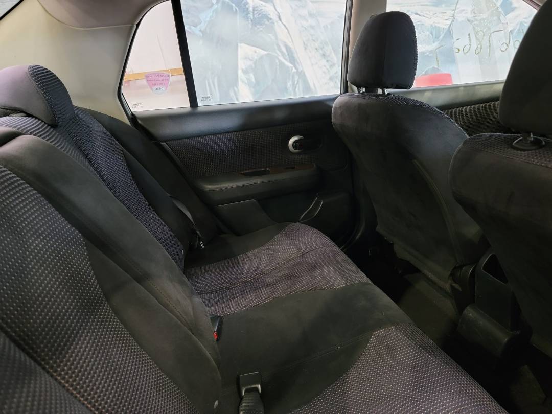 2010 NISSAN VERSA — 162402 Miles — Lot 36678627 - Marhaba Auctions Used Cars - Image 5