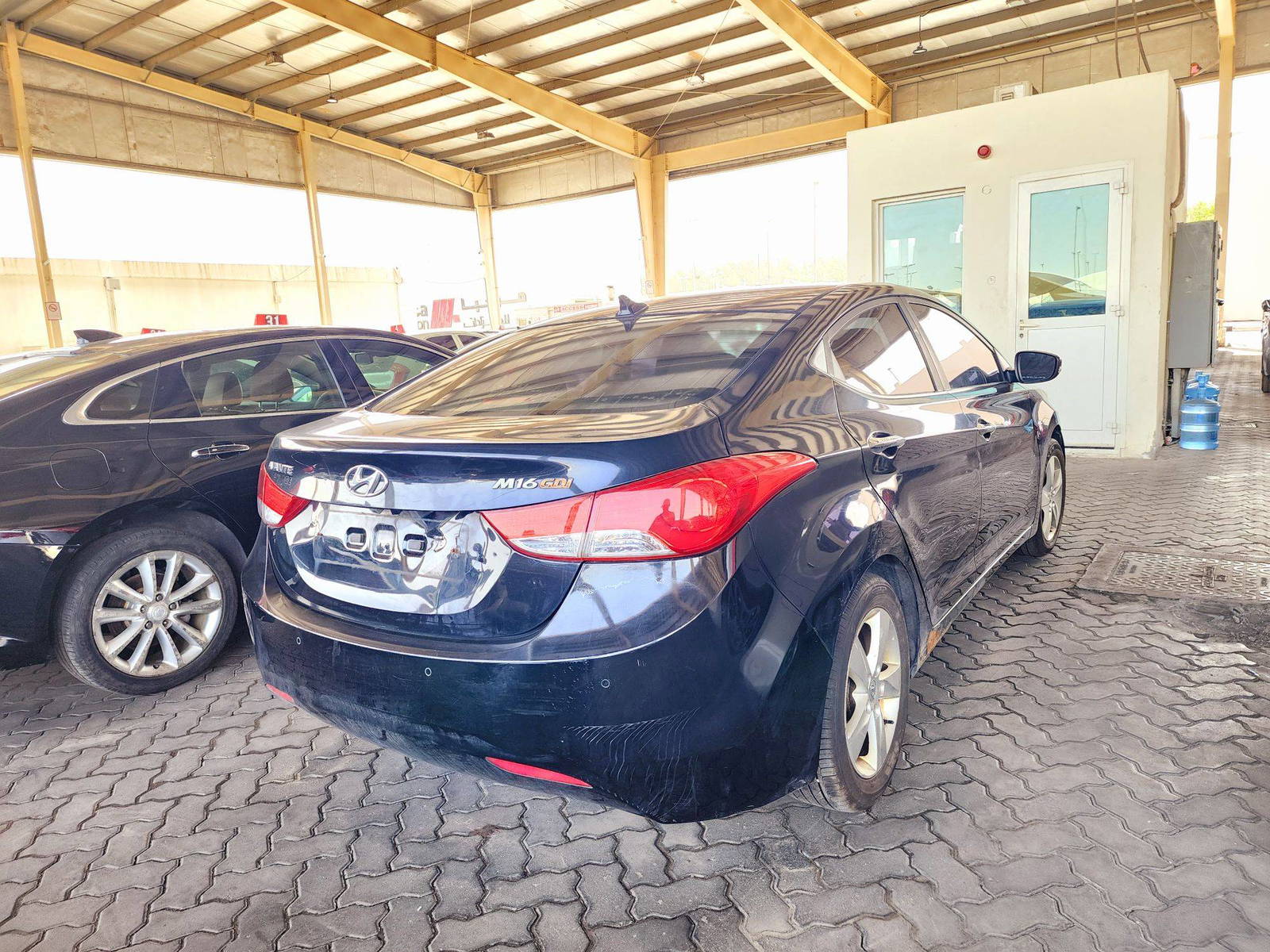 2012 HYUNDAI AVANTE — 248125 KM — Lot 182112 — Souq - Marhaba Auctions Used Cars - Image 3