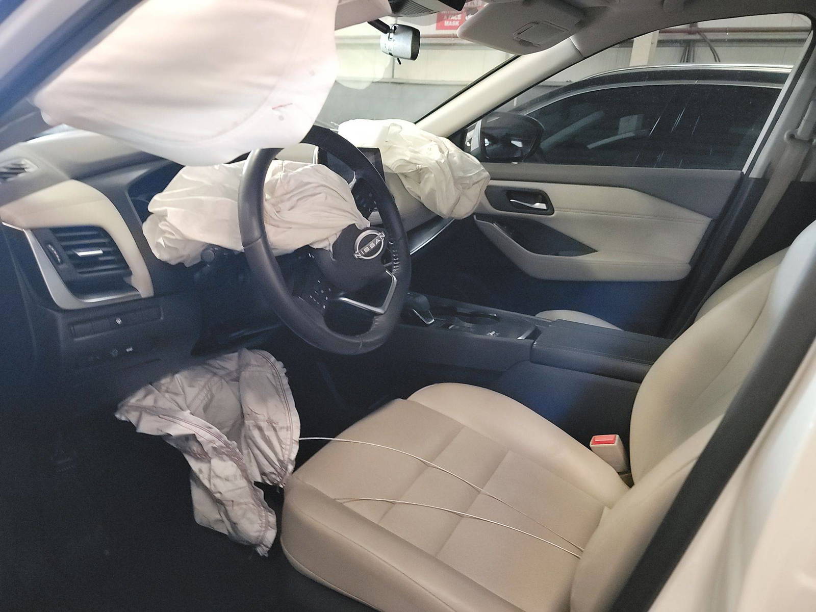 NISSAN ROGUE 2023 - Marhaba Auction Used Cars - Image 8