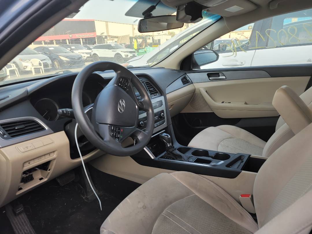 2017 HYUNDAI SONATA — 96946 Miles — Lot 52802154 — Main - Marhaba Auctions Used Cars - Image 6