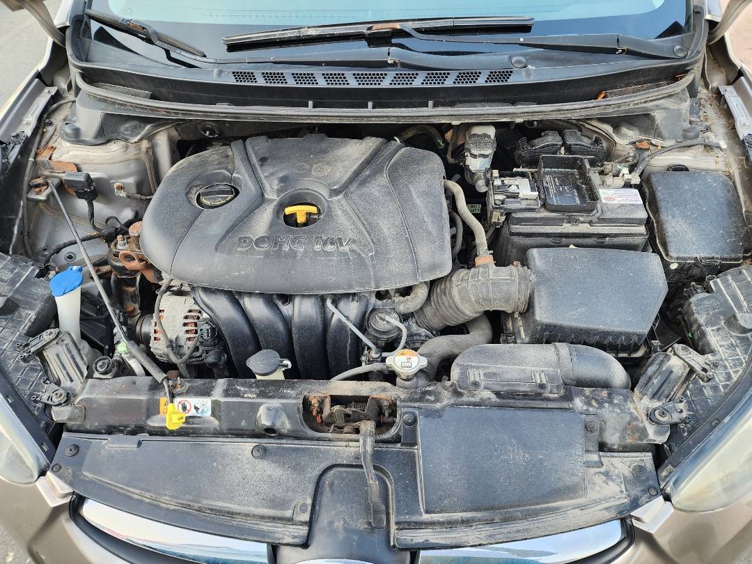 2013 HYUNDAI ELANTRA — 180331 KM — Lot 336360 — Souq - Marhaba Auctions Used Cars - Image 3
